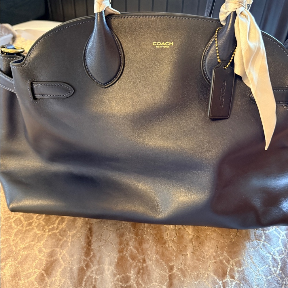 Coach Blue Leather Shoulder Bag with Cream Accents